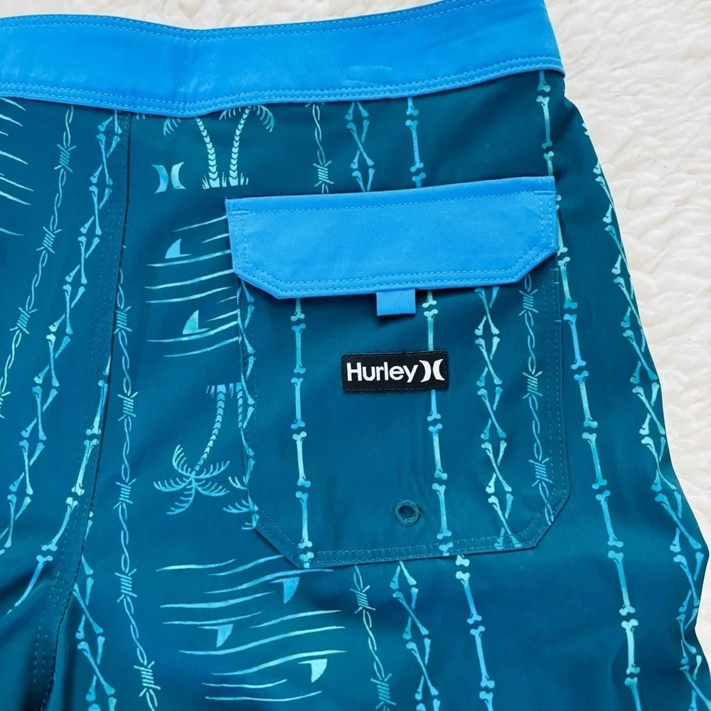 Hurley Blue Swim Shorts with Hieroglyphic Pattern size 16/28